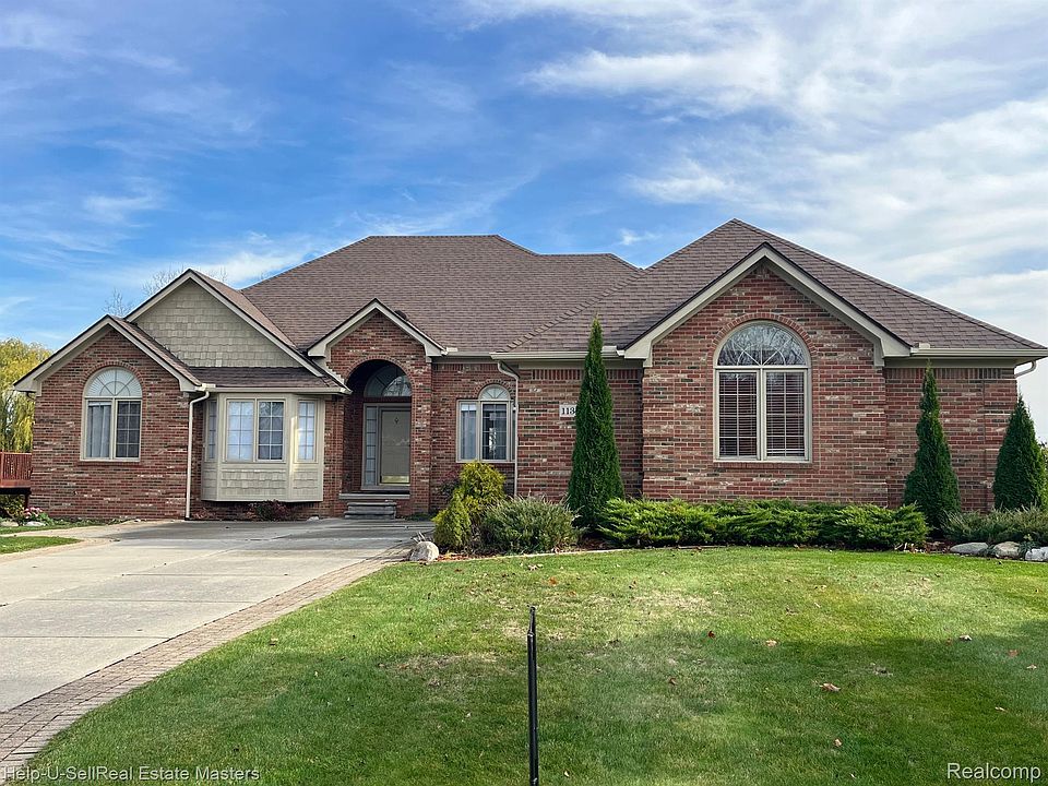 1st image of 1130 S River Pointe Ln