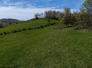 2 Lynch Rd, Morgantown, WV 26501