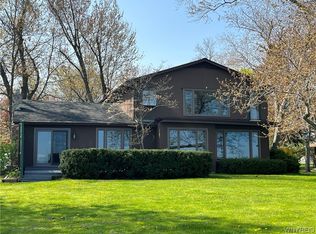 2001 Lake Rd, Youngstown, NY 14174