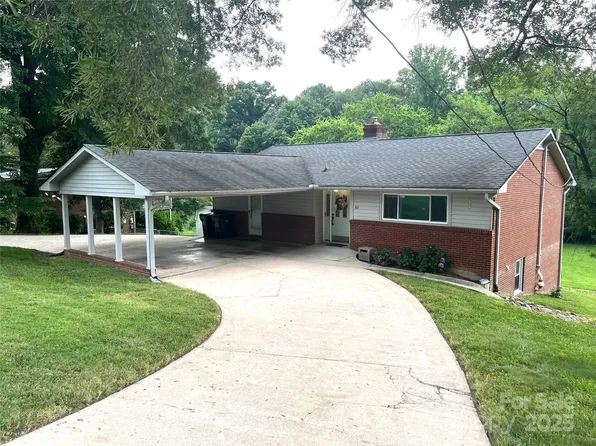 301 Rosemont Ave SE, Concord, NC 28025