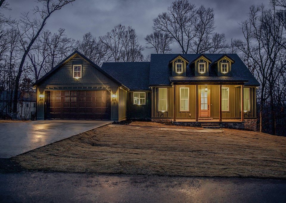 1st image of 3 Hilpsford Ln