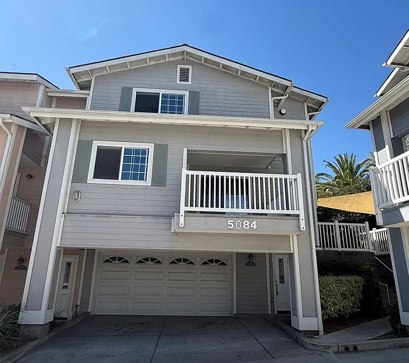 5084 Guava Ave #112