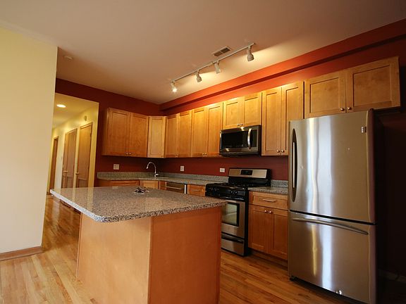 2nd image of 3153 W Washington Blvd #2