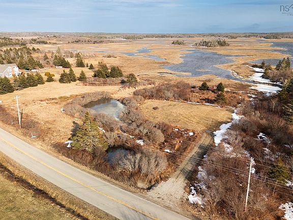4th image of Chebogue Rd