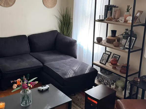 40 Willow Street image 5 of 9