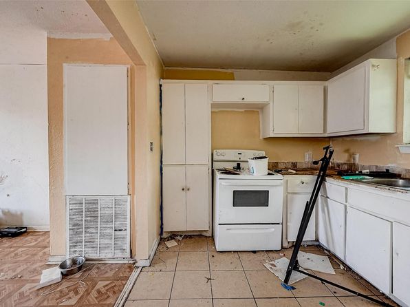 houston-texas-359594636 picture