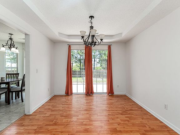 4th image of 4 Hempstead Pl