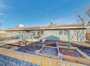 2407 Shasta Rd SW, Albuquerque, NM 87105