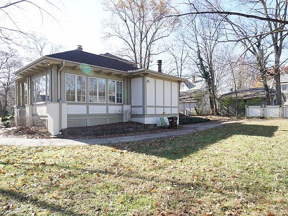 3rd image of 14 Wentworth Ave