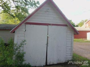 315 3rd St NW, Hampton, IA 50441