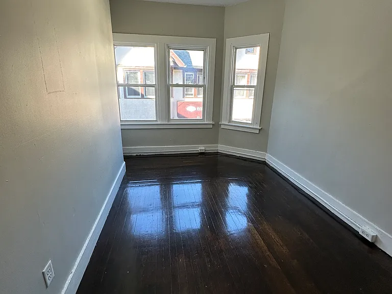 268 Sherman Ave #4A — Photo 5