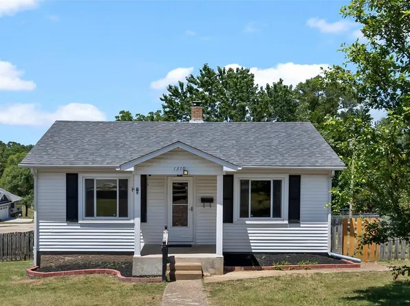 1310 Hiland Ct, De Soto, MO 63020