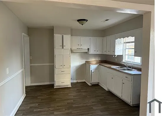 4 bed, 1458 sqft, $1,300 — Photo 4