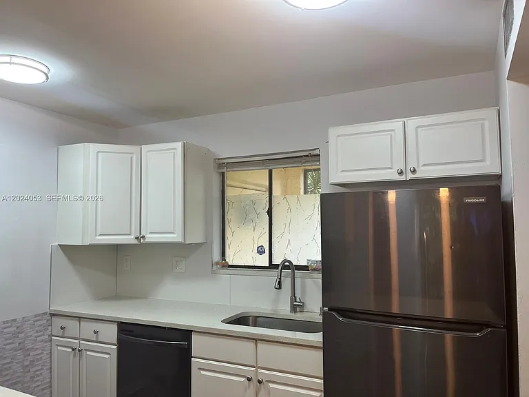 191 Lakeview Dr #102 — Photo 7