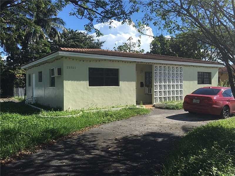1st image of 15351 NE 11th Ct