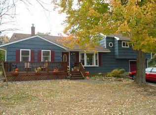18 Archer Dr, Monroe, NY 10950