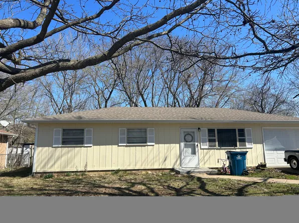 215 Saint James Street, Neosho, MO 64850