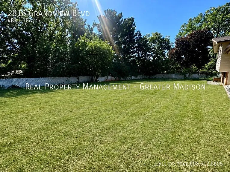 2818 Grandview Blvd — Photo 10