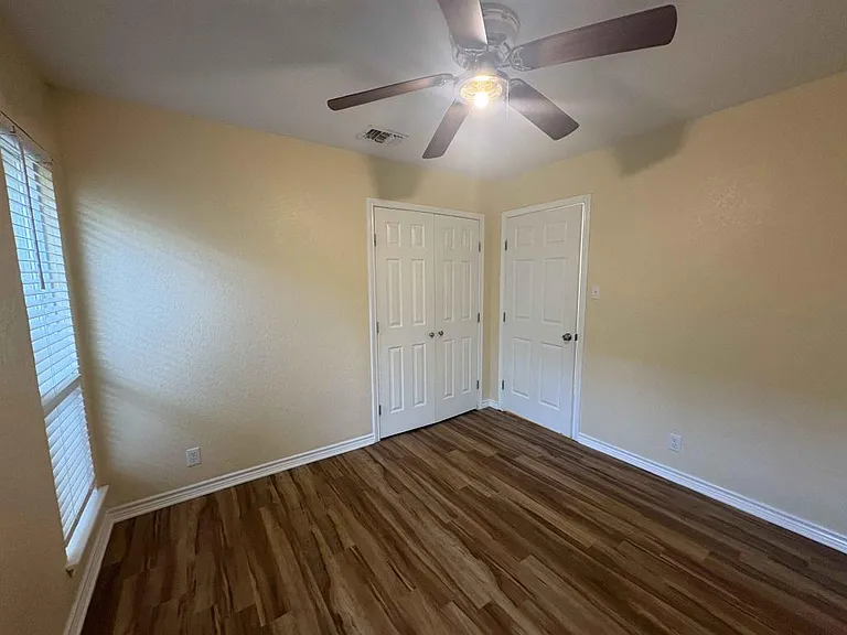 7247 Rimwood — Photo 15