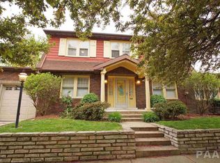 1321 N Ellis St, Peoria, IL