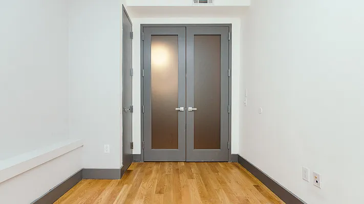 Rented by Nooklyn NYC LLC | media 9