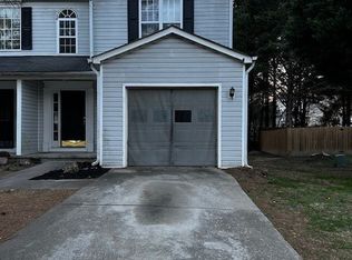 5675 Hampton Ct, Atlanta, GA 30349