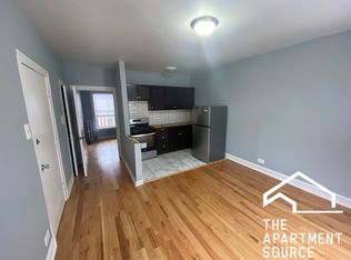 5662 N Ridge Ave #1E, Chicago, IL 60660