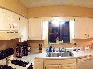 861 S Ladner Pkwy, Midland, MI 48640