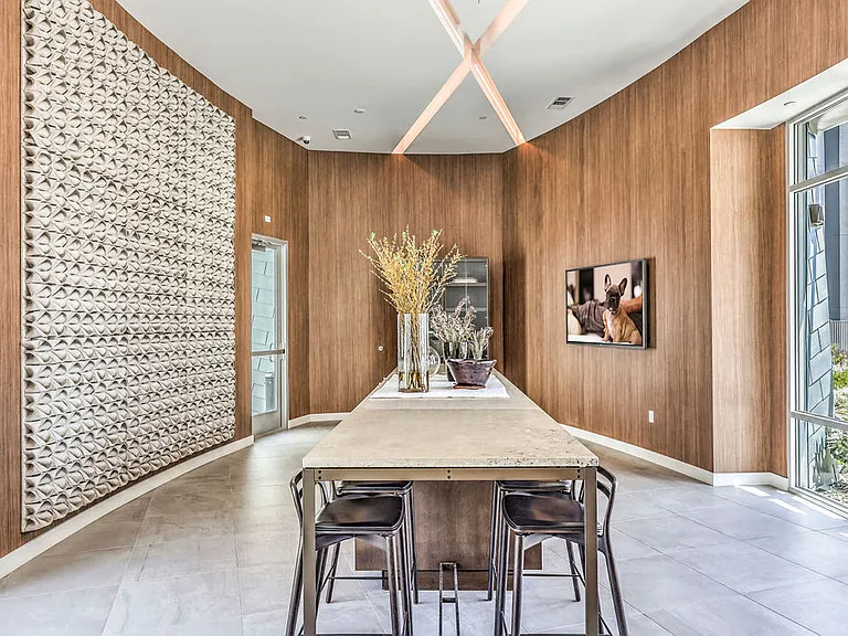 Ariva Luxury Residences — Photo 11