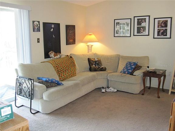 5th image of 3854 Galley Ct Unit 201