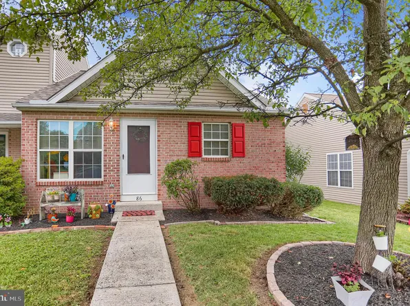 86 Tory Cir, Enola, PA 17025