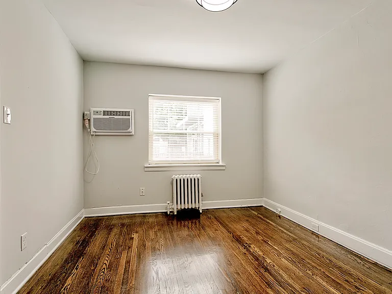3900 Edwards Rd #105 — Photo 10