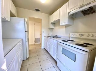 634 44th St, West Palm Beach, FL 33407