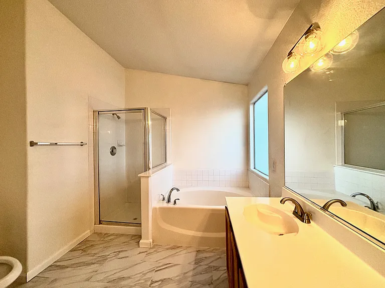 5312 Padua Way — Photo 13