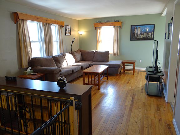hardwood floors in LR