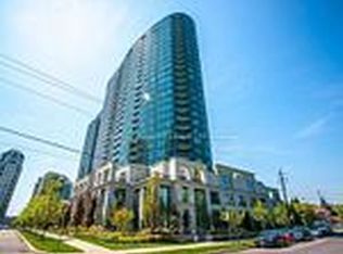 15 Greenview Ave #706, Toronto, ON M2M 4M7