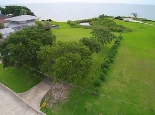 4706 Hamblen Ct, Seabrook, TX 77586