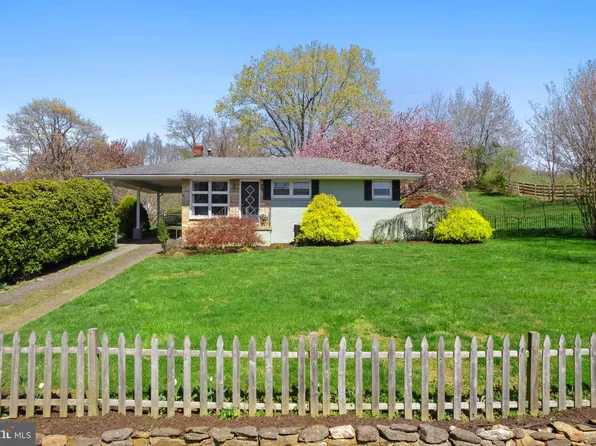 4665 Sperryville Pike, Woodville, VA 22749