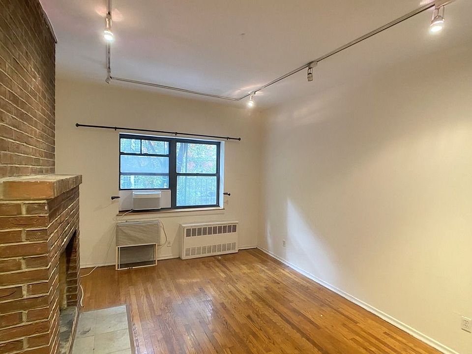 1st image of 321 E 92nd St #2BB