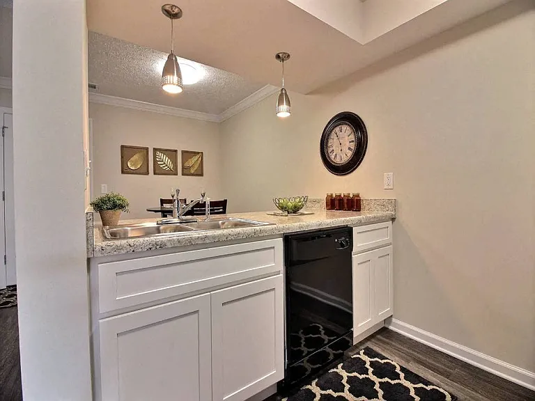 City Pointe — Photo 23