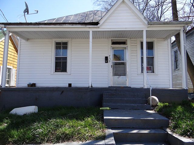 1st image of 719 E Green St