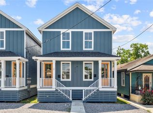 2516 Acacia St, New Orleans, LA 70122