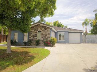 9700 Autumn Serenade Ct, Bakersfield, CA 93312