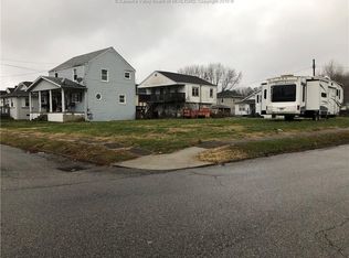 419 12th St, Dunbar, WV 25064