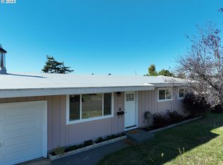 460 S Morrison St, Coos Bay, OR 97420