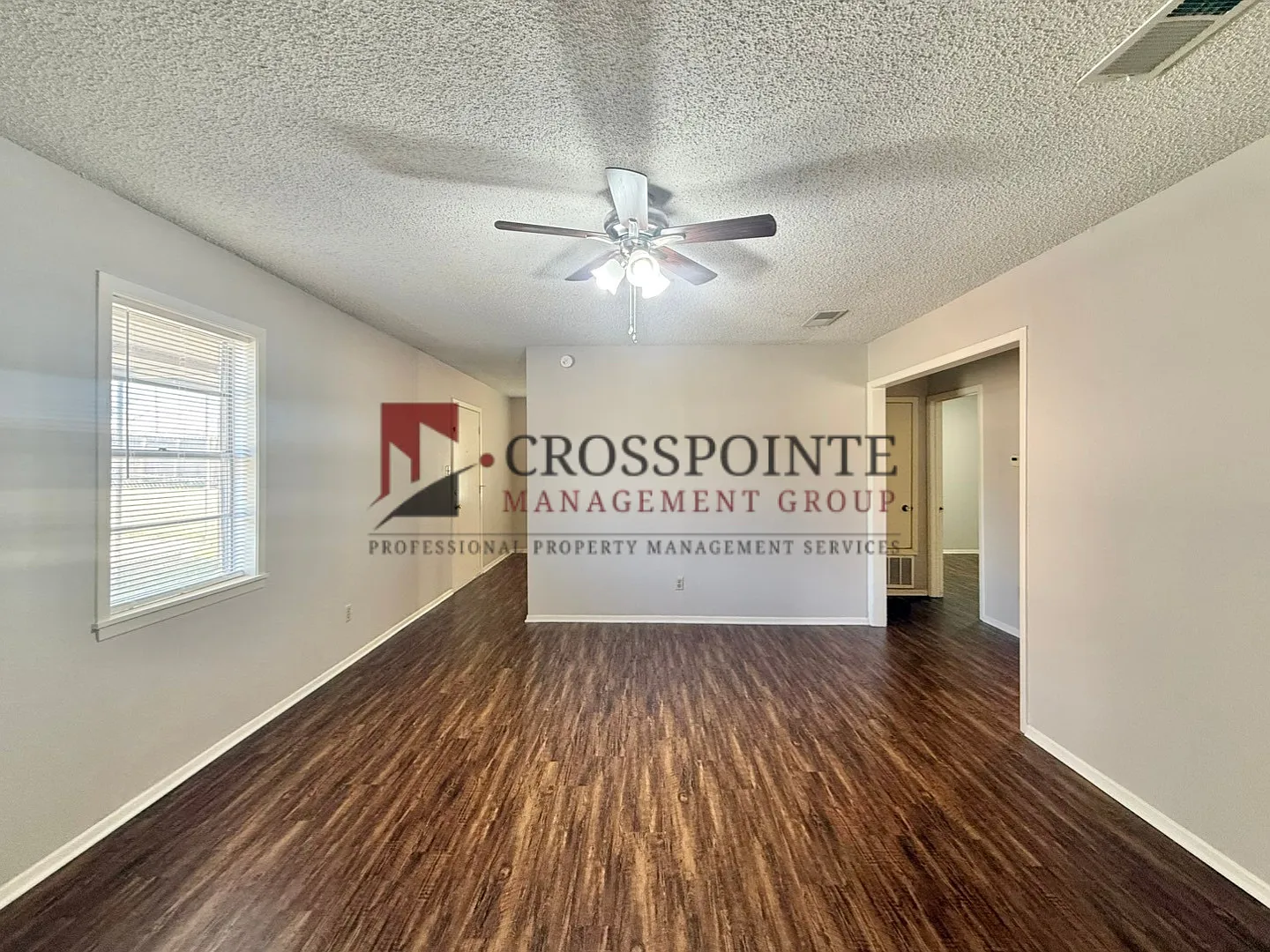 2 Bedroom 1 Bath Duplex in West Tyler! Tour Today! — Photo 3