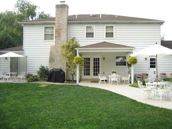 Large lawn area and patio's for outdoor enjoyment