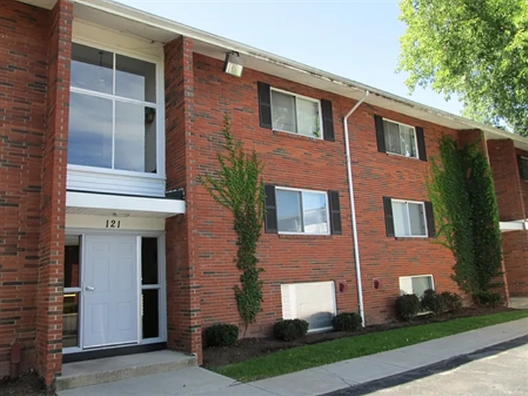 Westbrooke Commons Apartments and Townhomes — Photo 13