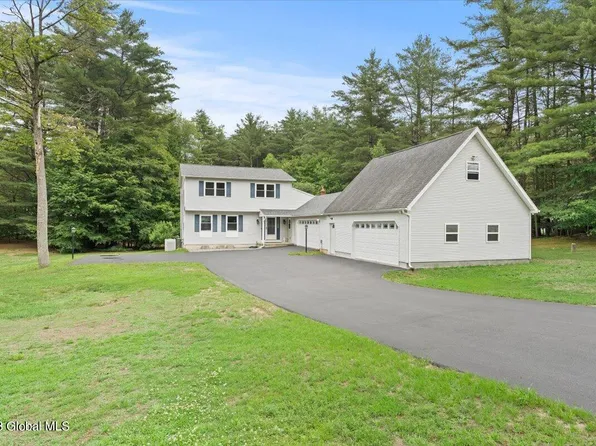 4 Adirondack Court, Porter Corners, NY 12859