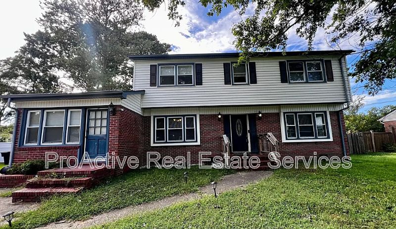 1st image of 4505 Mallard Cres